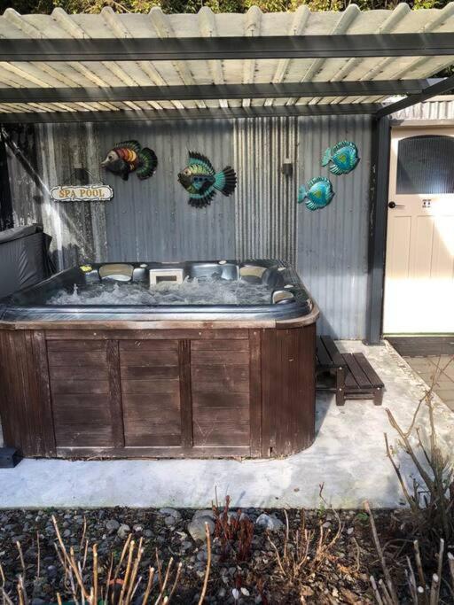 Leeston Fantail At Bluestone Retreatヴィラ エクステリア 写真